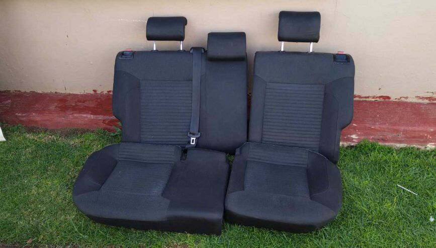 Vw polo 6 back seats