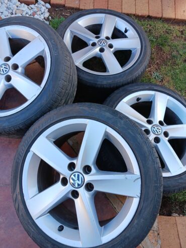 Vw polo tsi mags with tyres