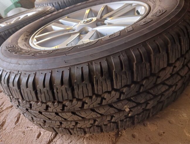 Toyota hilux mags wheels