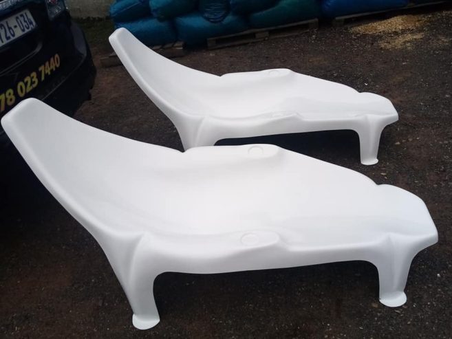 FGWA Fiberglass Pool Lounger