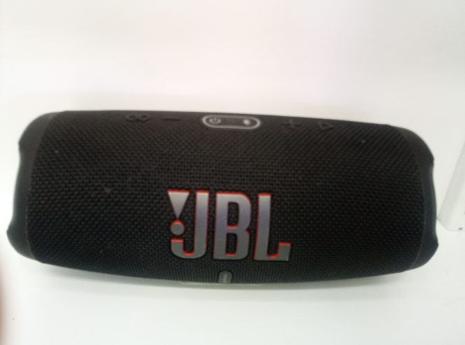 JBL CHARGE 5 BLUETOOTH SPEAKER